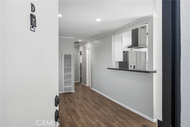 Photo - 201 E 16th St