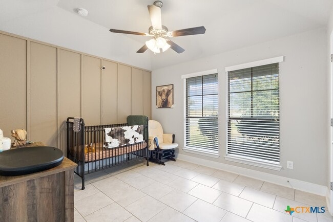 Building Photo - 105 Grand View