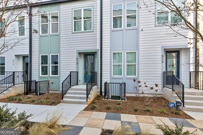 Building Photo - 515 Motivation Cir NW