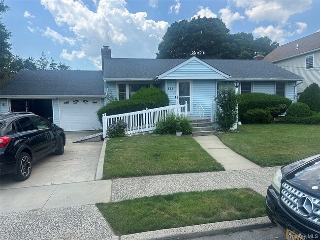 Photo - 168 Lenox Ave