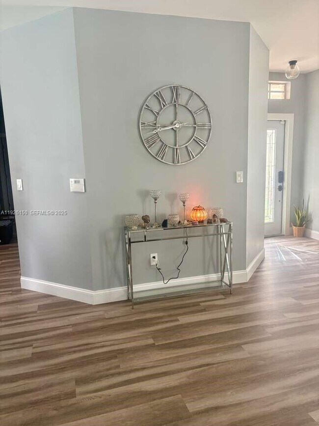 Photo - 17011 NW 13th St