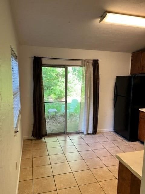 Photo - 1083 Sutor Rd