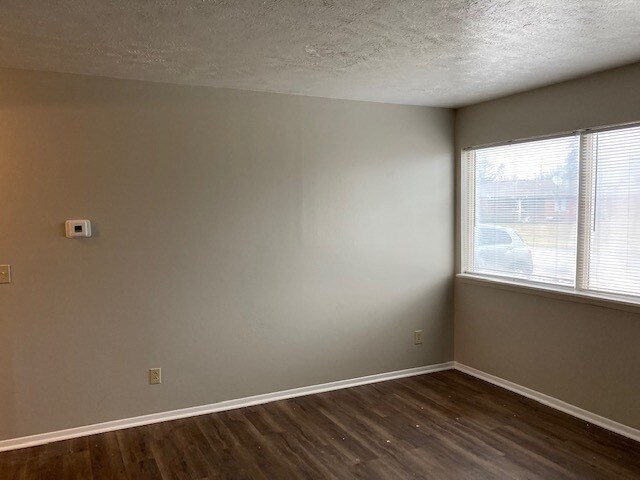 Photo - 603 S Harvey Dr Apartments Unit A10