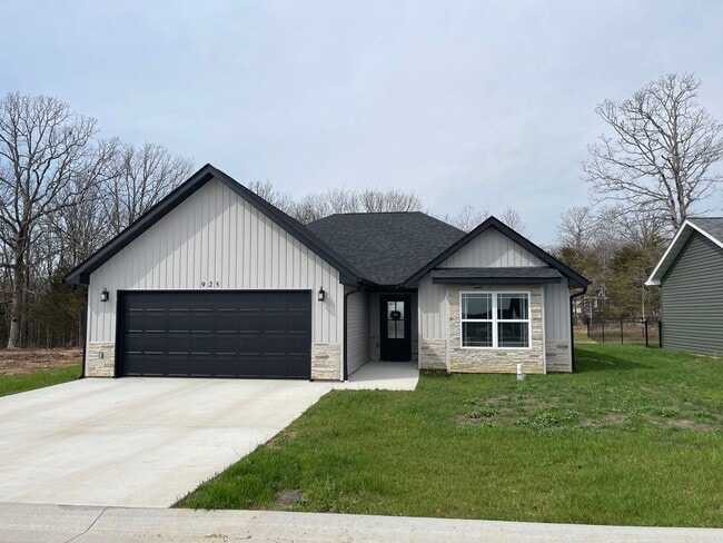 Building Photo - Built in 2025 3 Bed 2 Bath FOR RENT