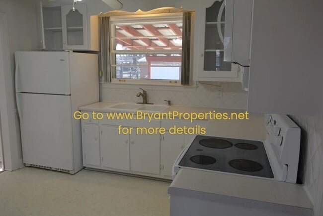 Photo - Single House