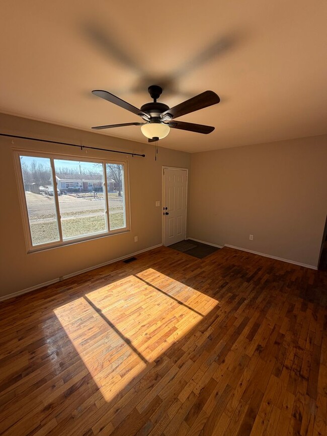 Photo - Remodeled 4BR/2BA Home in Lansing — Move in ready