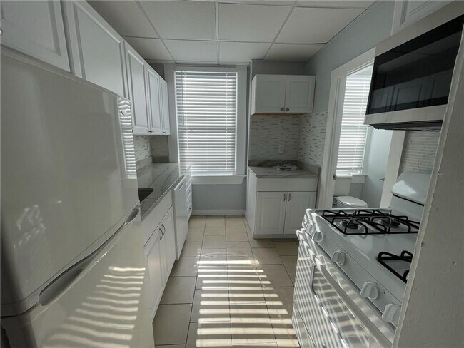 Photo - 40-40 Freebody St Unidad 207