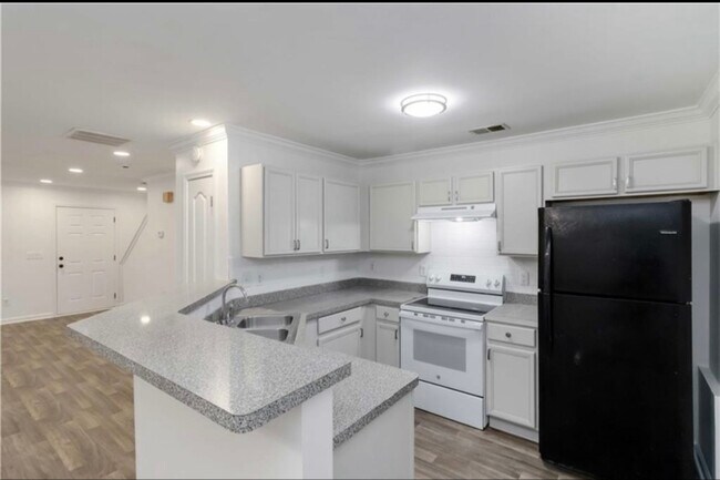 Photo - 3541 Parc Cir SW