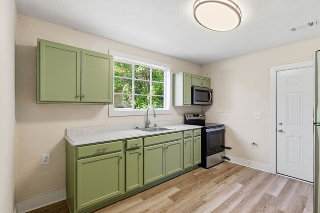 Photo - 116 Chester Ave