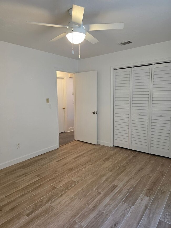 Photo - Cozy and Newly Renovated 2-bedroom, 1-bath townhome Close to Campuses!