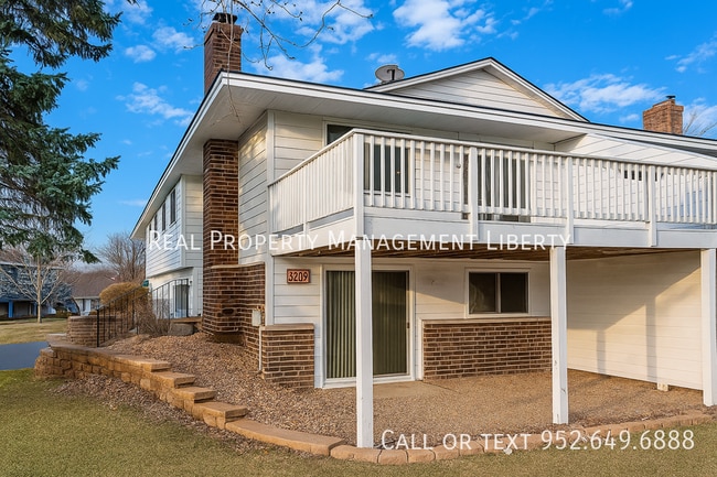 Photo - 10425 Decatur Cir