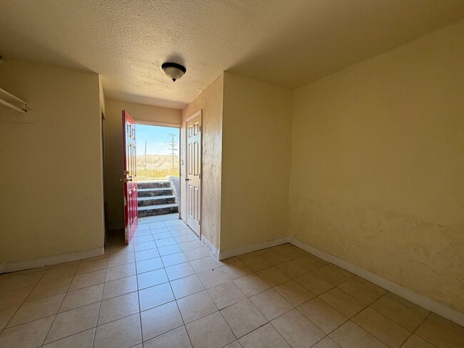 504 E Williams St Unit B