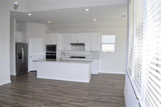 Photo - 245 Old Town Rd