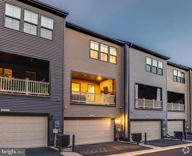 Building Photo - 22255 Sims Terrace Rental