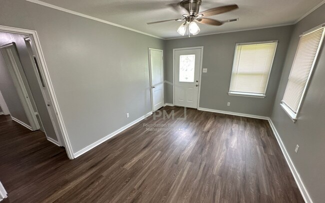 Photo - 961 Aubra Rd
