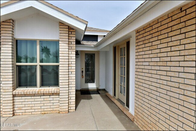 Photo - 853 Nita Fay Dr