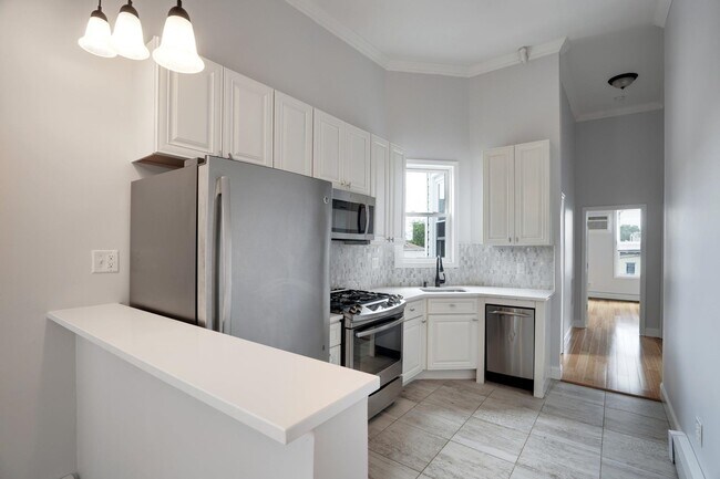 Photo - 132 Lincoln St Unit 6