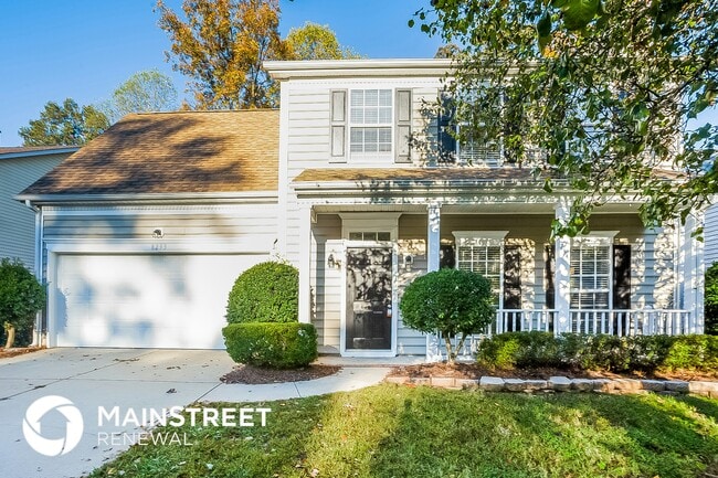 Building Photo - 8293 Chatham Oaks Dr