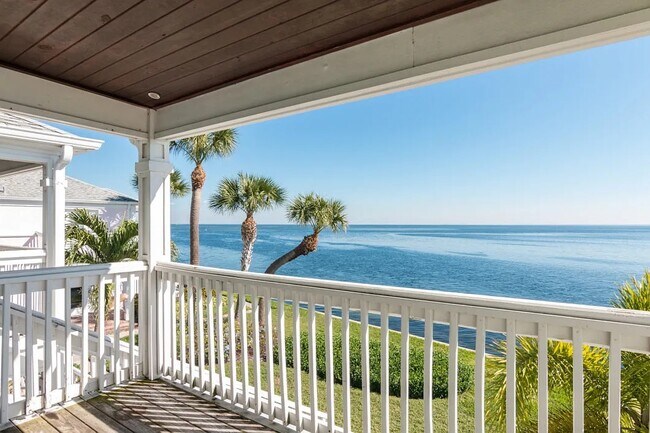 Photo - 4858 Coquina Key Dr SE Unidad D-#17