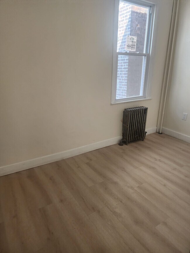 Photo - 45 Linden St Unit 2nd Fl