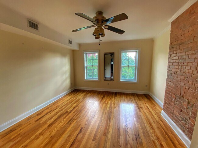 Photo - 204 6th St Unidad 4L