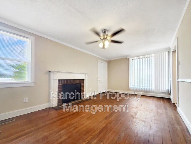 Photo - 7 Hillside Ln