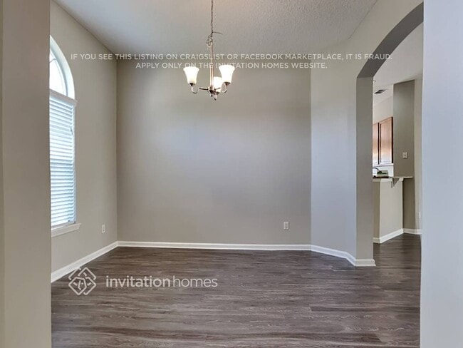 Photo - 540 Millhouse Ln