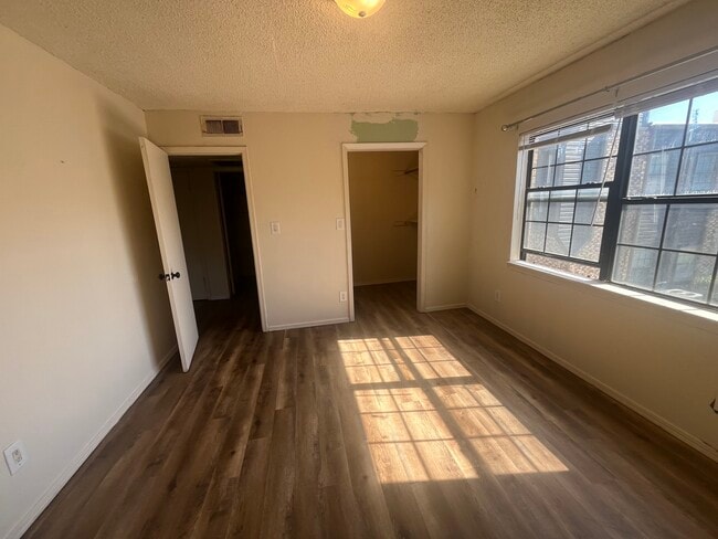 Photo - 401 12th Ave SE unit 295