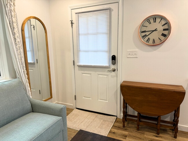 Photo - 606 Price Ave