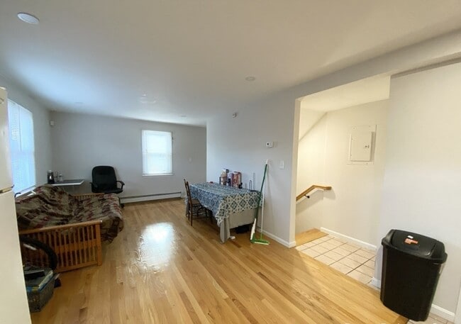 Photo - 185 Sydney St Unidad 1