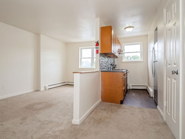 Photo - Hopewell Gardens Apartments