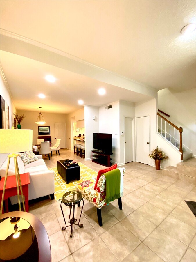 Photo - 7350 Kirby Dr Unit 2