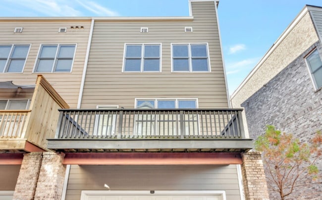 Photo - Room in Townhome on Liberty Commons Dr NW