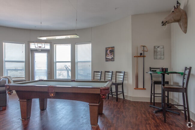 2 Br, 2 Ba - 1277 SF - B6