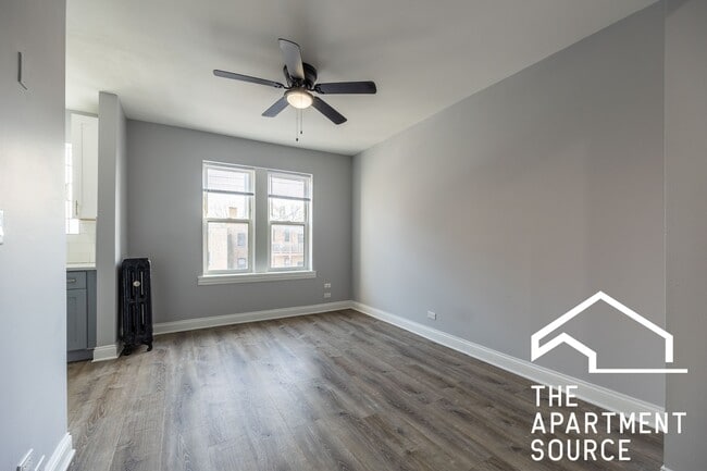 Photo - 4031 N Kenmore Ave Unit 414