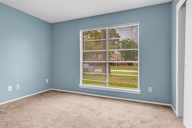 Photo - 4830 Hickorygate Dr