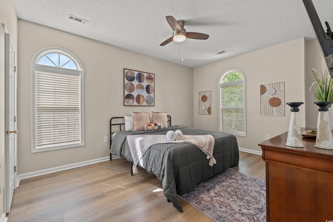 Photo - 9780 Leyland Dr