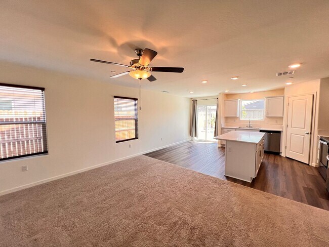 Photo - 8603 Lunascape Ave