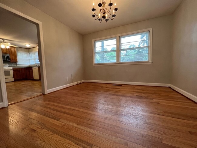 Photo - 2621 Bennington Rd