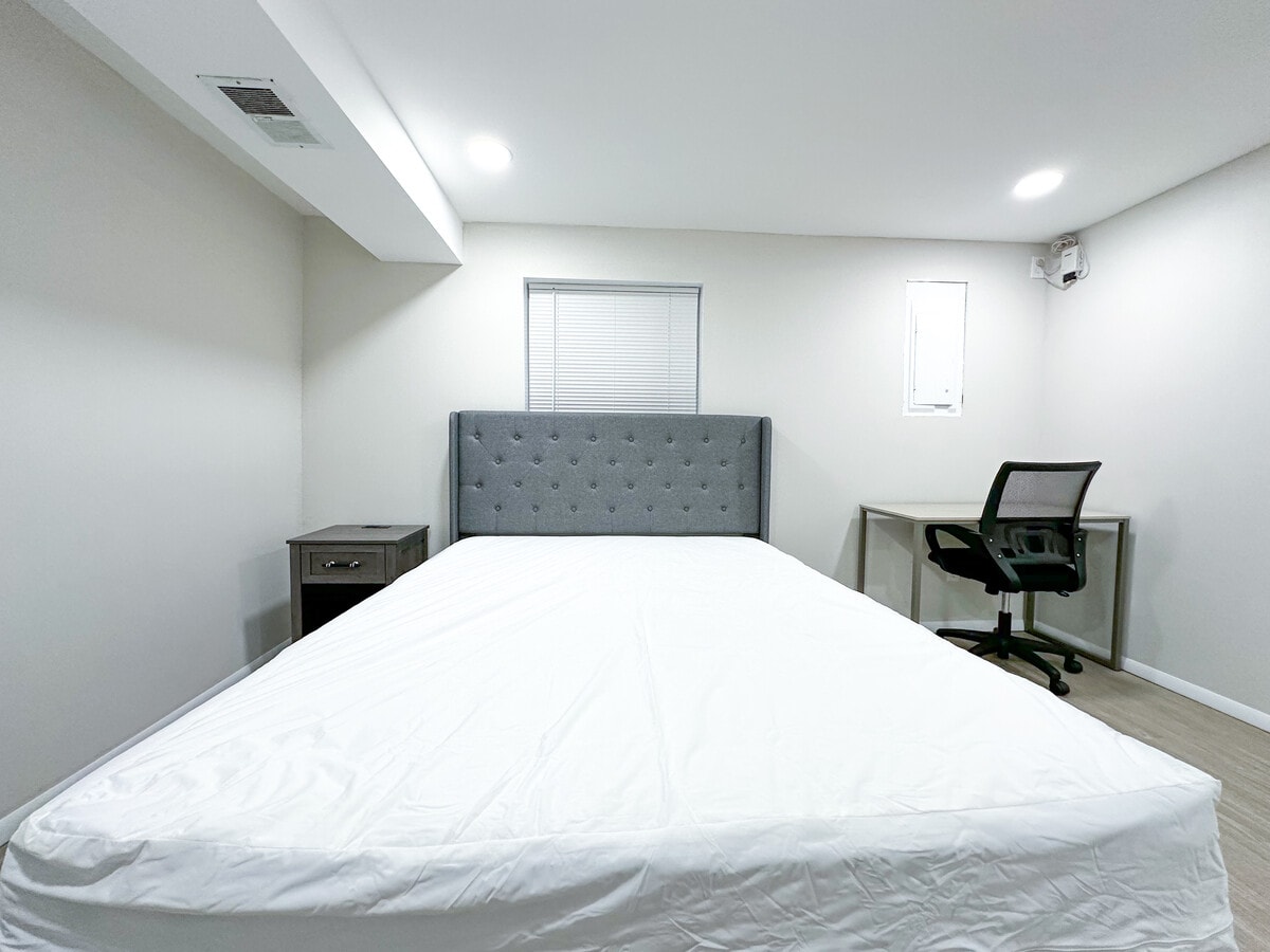 Photo - 7515 Havelock St Unit Bedroom #2 BM