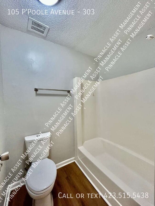 Photo - 105 P'Poole Ave Unidad 303