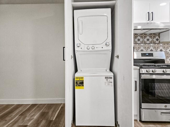 Photo - 1108 Sunvista Rd SE