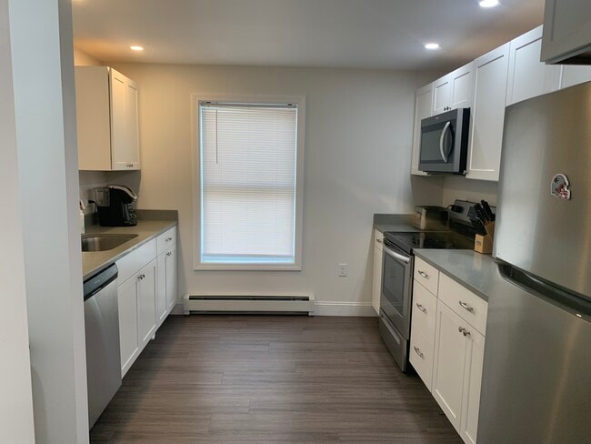 15 Cross St Unit 1