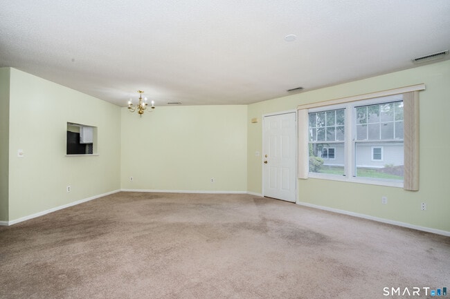 Photo - 302 Briarwood Ct Unit 302