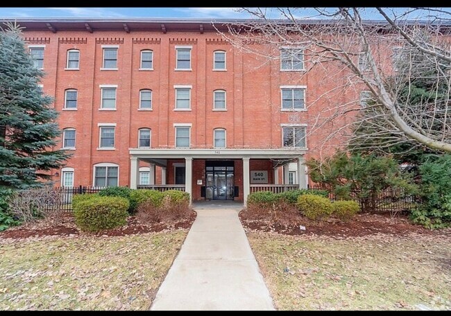 Building Photo - 540 Main St Unit 307 Rental