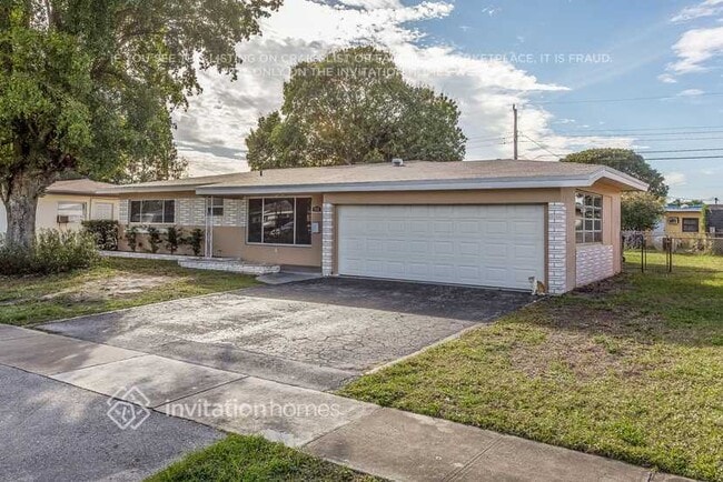 Photo - 533 W Dayton Cir