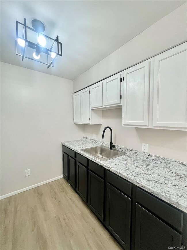 Photo - 13-19-19 Cole St Unit A22