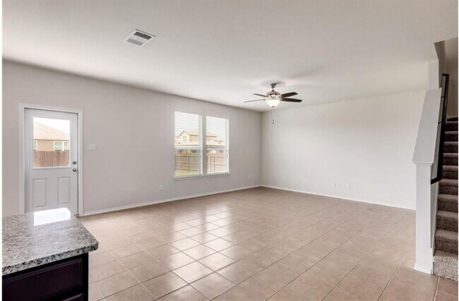 Photo - 169 Marcheeta Way