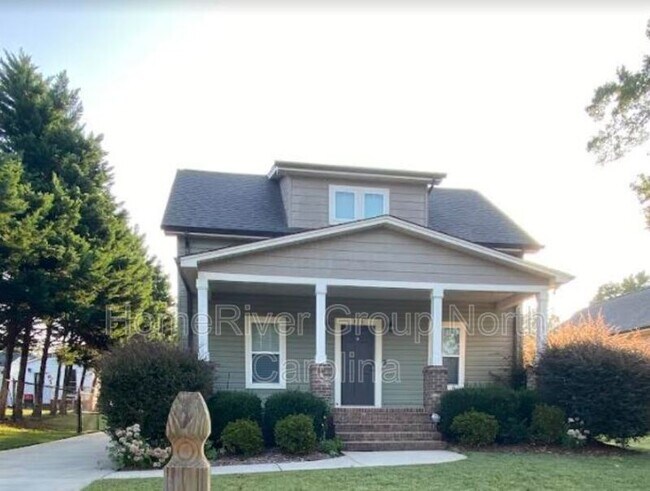 Photo - 321 Greenwood Ave