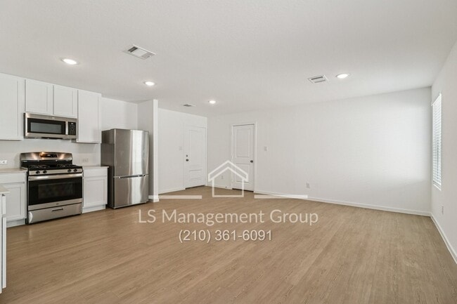 Building Photo - 3618 Amber Glade Rental